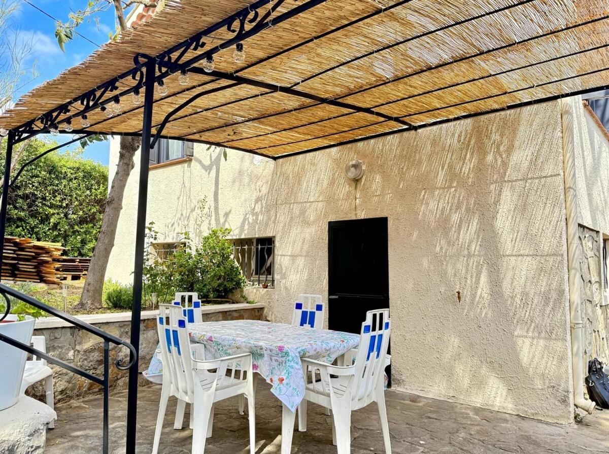 דירות לה גארד Jardin & Terrasse Ombragee - T2 Cozy Et Paisible מראה חיצוני תמונה
